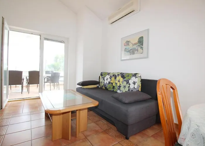 Pintar Apartmán Baška