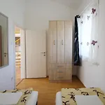 Pintar Apartmán *